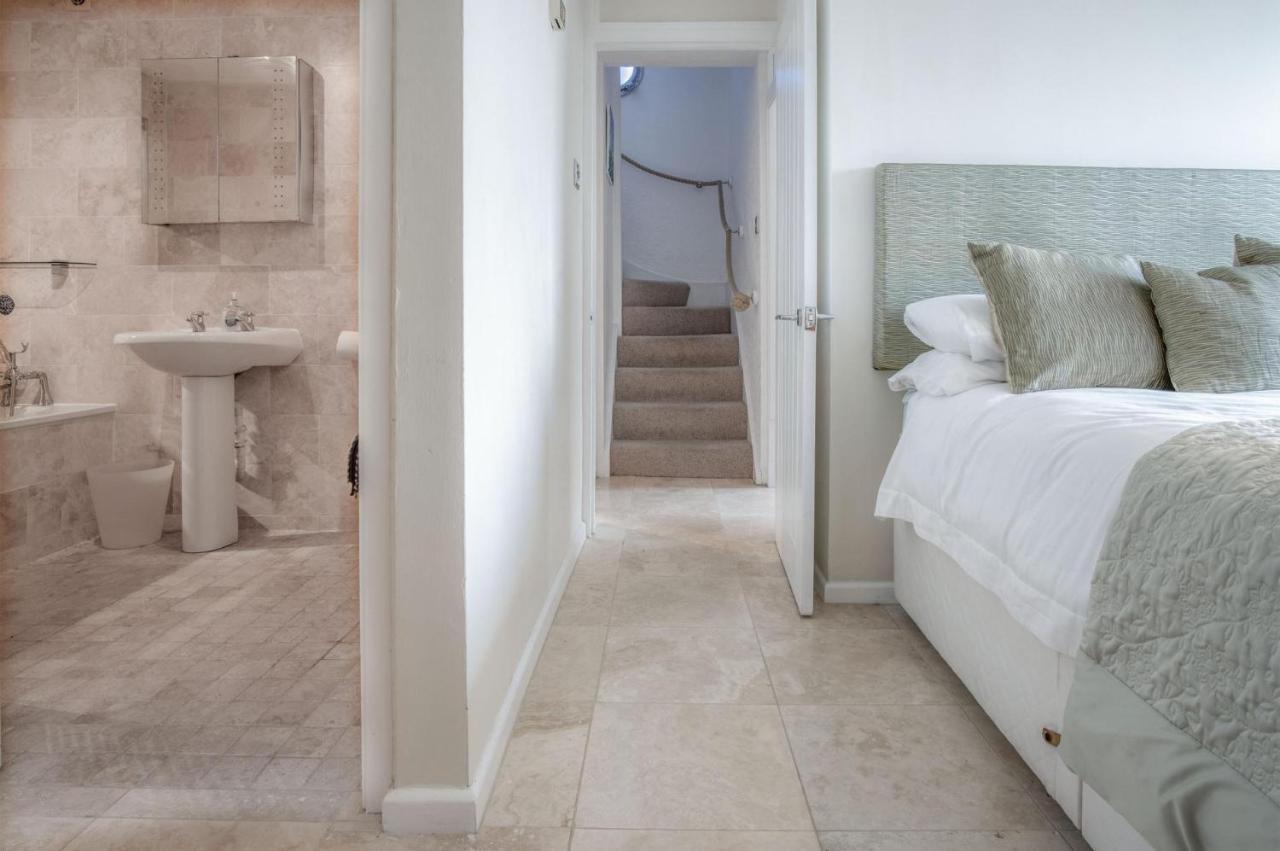 Captains Walk - 4 Bedroom Apartment - Сондерсфут Экстерьер фото