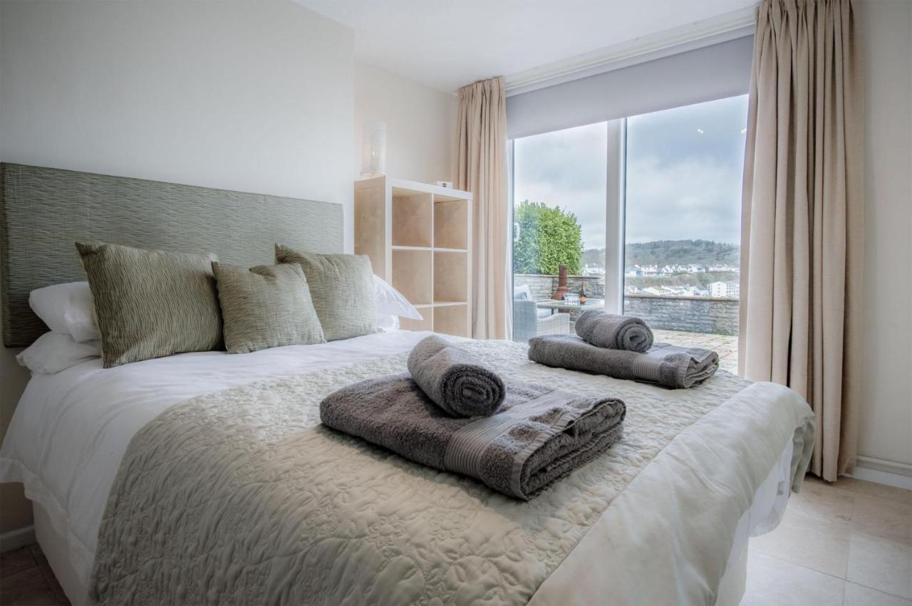 Captains Walk - 4 Bedroom Apartment - Сондерсфут Экстерьер фото
