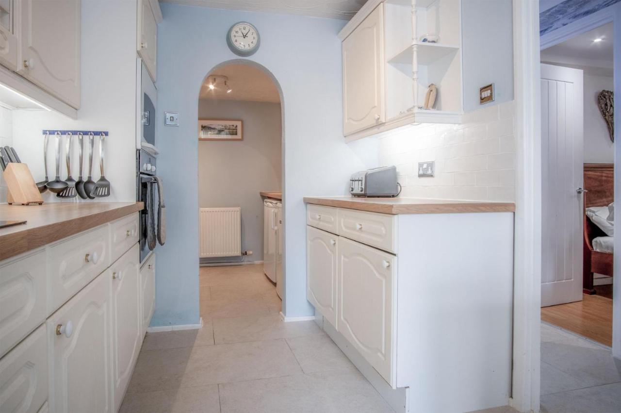 Captains Walk - 4 Bedroom Apartment - Сондерсфут Экстерьер фото