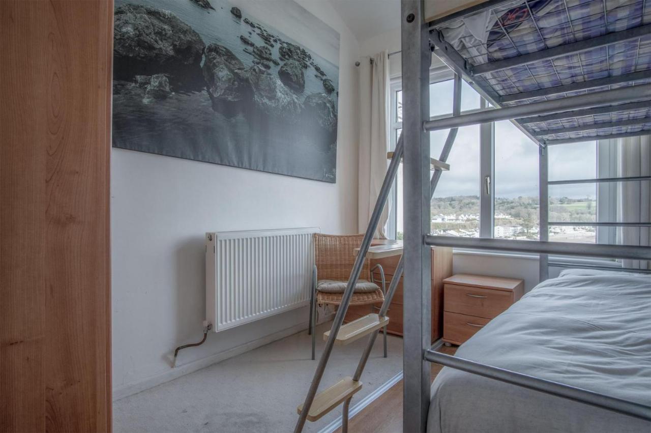 Captains Walk - 4 Bedroom Apartment - Сондерсфут Экстерьер фото
